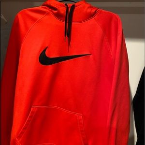 NIKE HOODIE